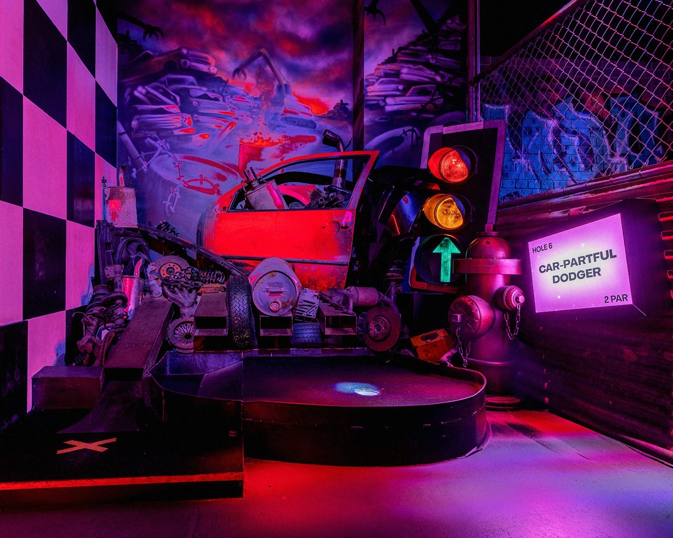 Junkyard Golf Club mini golf course London